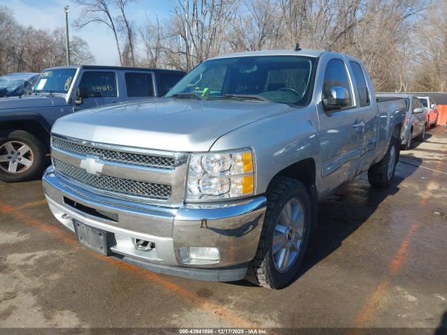 2012 Chevrolet SILVERADO 1500 LT — фото 2