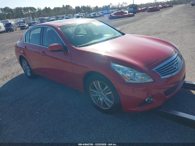 2013 INFINITI G37 JOURNEY