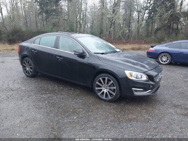 2017 VOLVO S60 T5