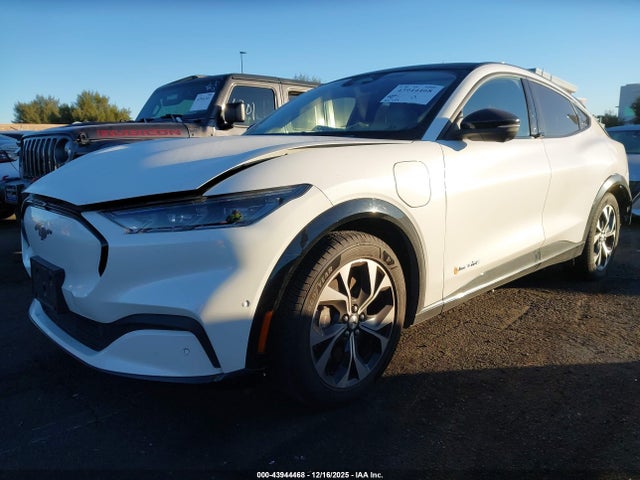2021 FORD MUSTANG MACH-E PREMIUM 2