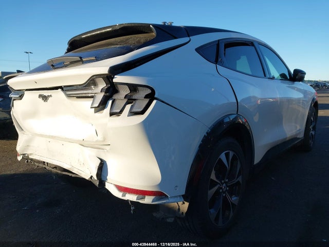 2021 FORD MUSTANG MACH-E PREMIUM 4