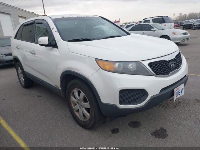 2012 KIA SORENTO LX