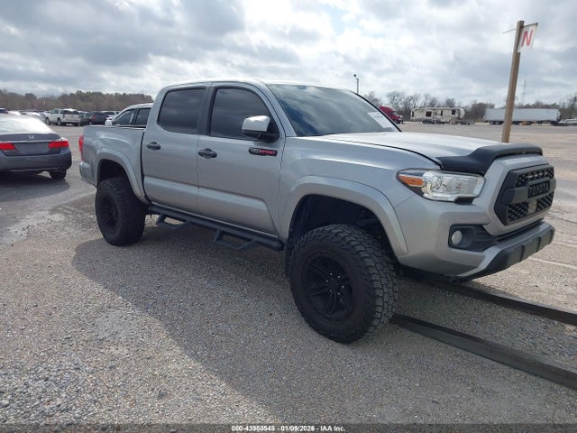 2021 TOYOTA TACOMA SR5 V6