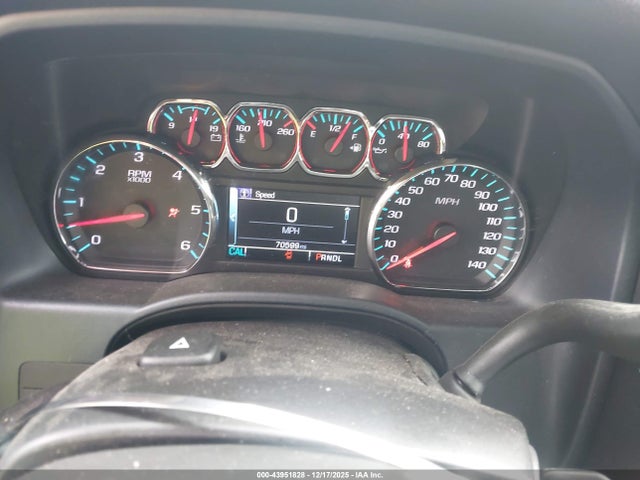 CHEVROLET SILVERADO 1500 1LT - 7