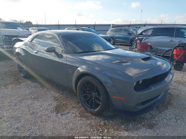 DODGE CHALLENGER - 1