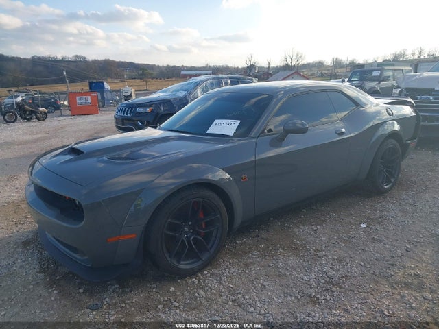 DODGE CHALLENGER - 2