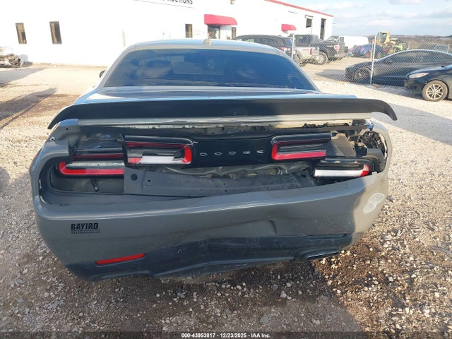 DODGE CHALLENGER - 6