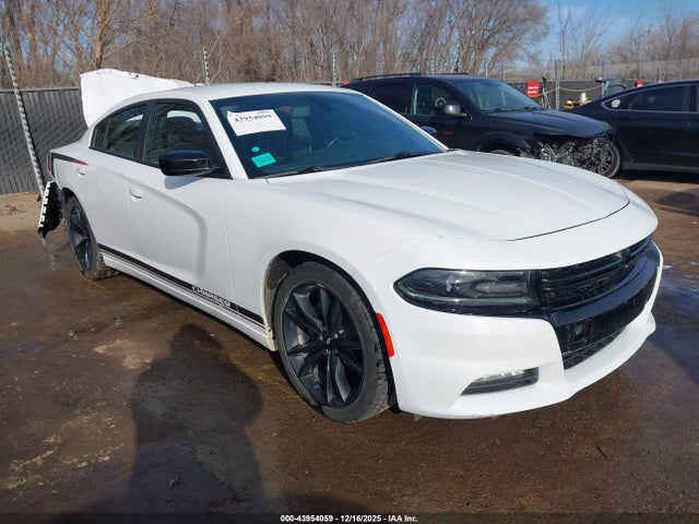 DODGE CHARGER SXT RWD - 1