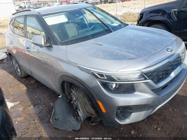 2021 KIA SELTOS S