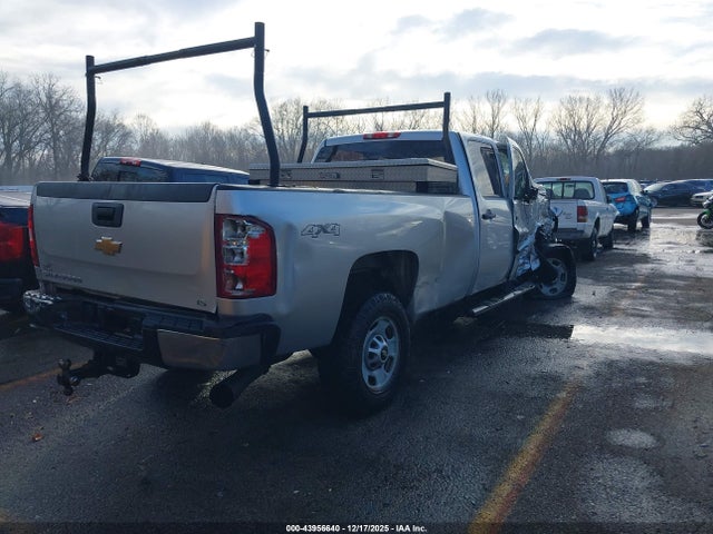 CHEVROLET SILVERADO 2500HD WORK TRUCK - 4