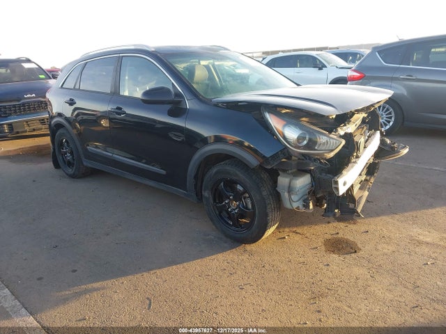 2018 KIA NIRO LX
