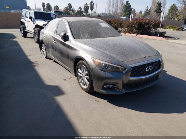 2015 INFINITI Q50 
