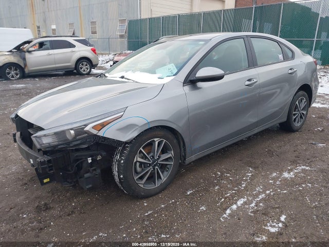 صورة 2 لـ 2024 KIA FORTE LXS