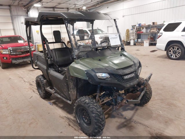 2014 HONDA SXS700 