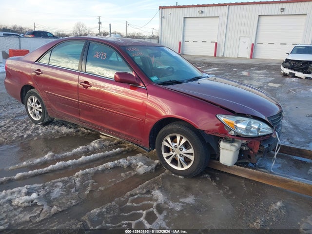 2004 TOYOTA CAMRY LE V6