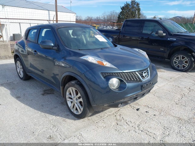 2013 NISSAN JUKE S