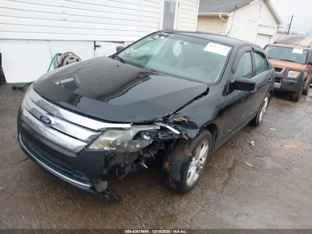 FORD FUSION SE - 2