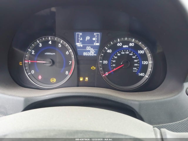 HYUNDAI ACCENT VALUE EDITION - 7