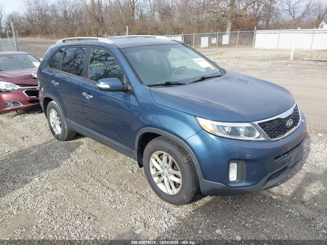 2014 KIA SORENTO LX