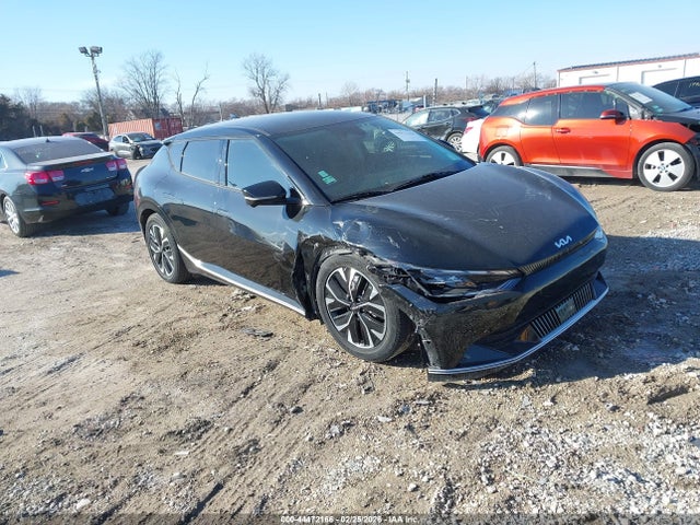 2022 KIA EV6 WIND