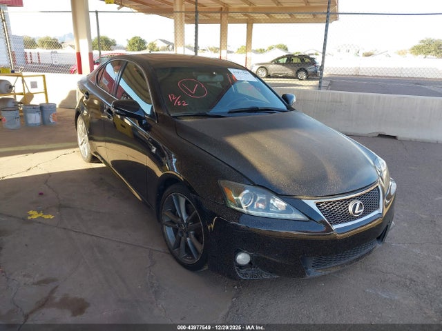 2011 LEXUS IS 