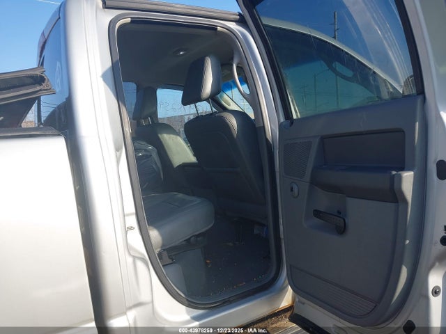 DODGE RAM 1500 LARAMIE - 8