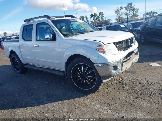 2012 NISSAN FRONTIER SL