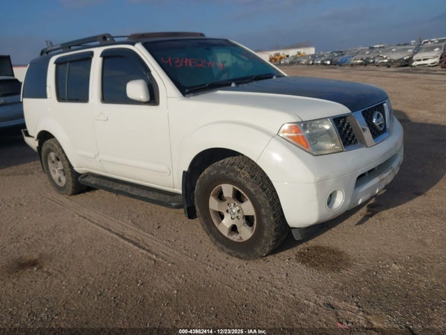 2006 NISSAN PATHFINDER SE
