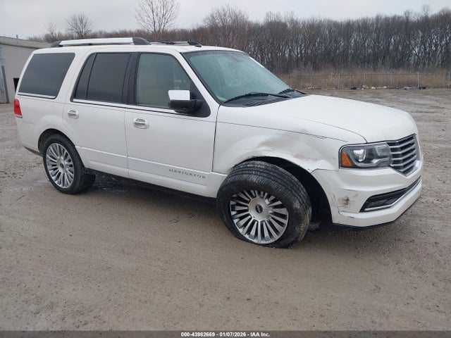 2017 LINCOLN NAVIGATOR RESERVE