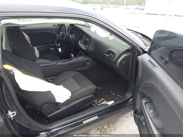 DODGE CHALLENGER SXT - 5