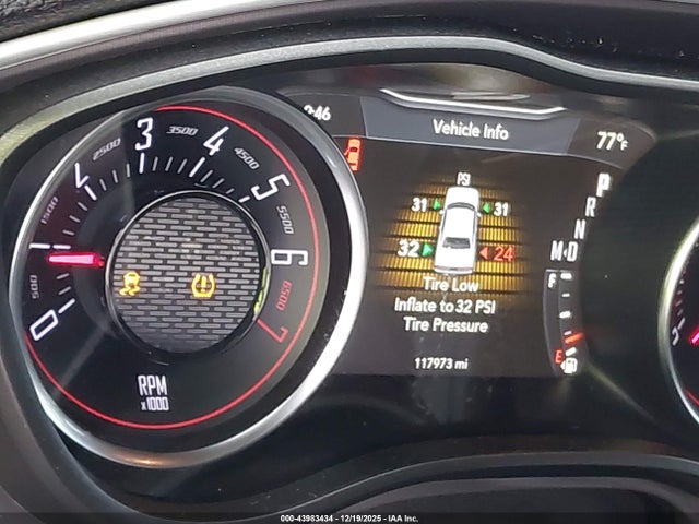 DODGE CHALLENGER SXT - 7