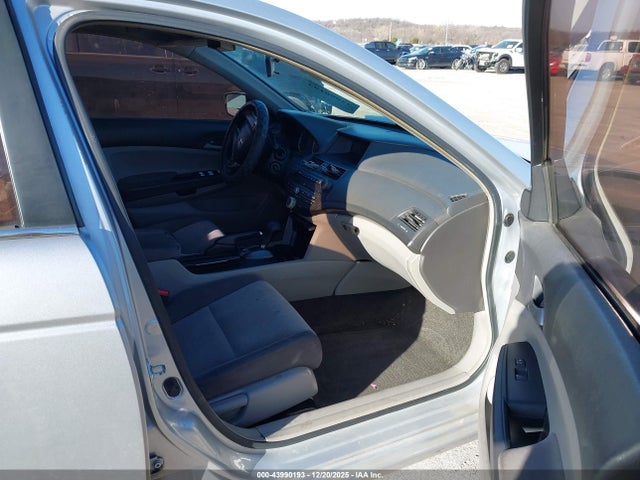 HONDA ACCORD 2.4 LX - 5