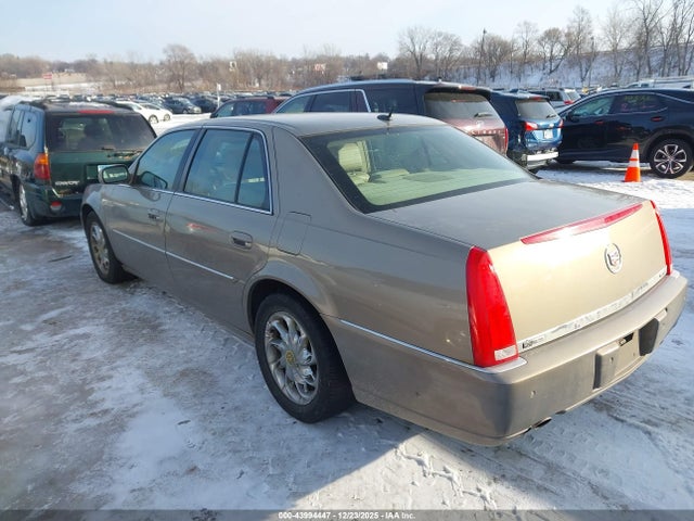 2006 Cadillac DTS STANDARD 照片 3
