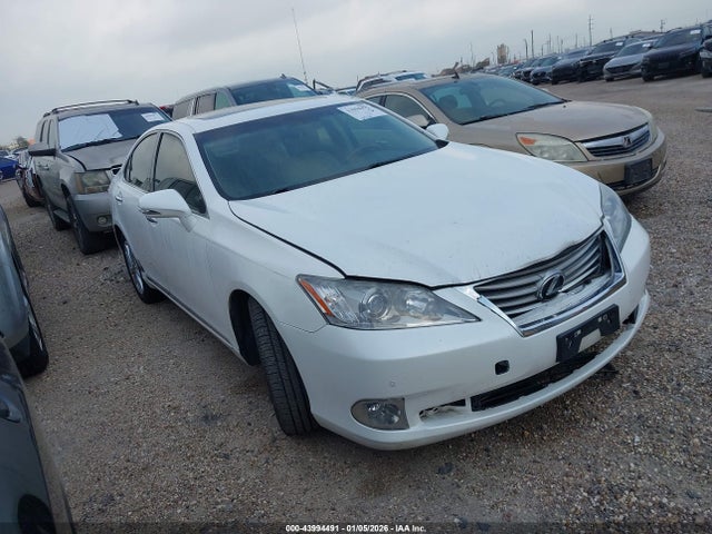 2011 LEXUS ES 