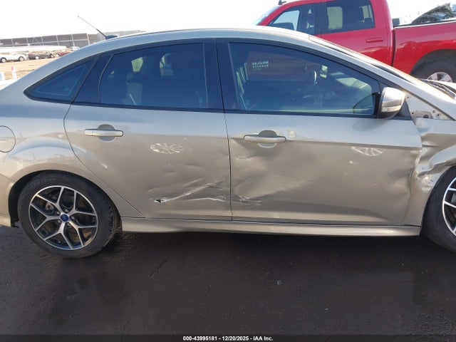 صورة مصغرة 13 لـ 2016 FORD FOCUS SE