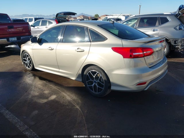 صورة 3 لـ 2016 FORD FOCUS SE