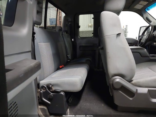 FORD F-250 XLT - 8