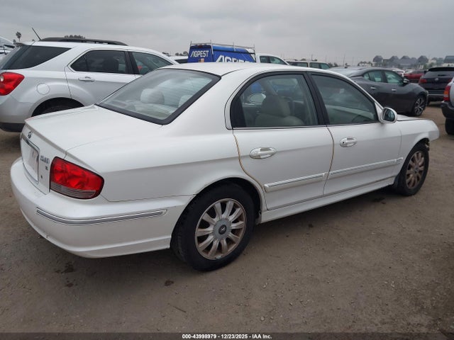 HYUNDAI SONATA - 4