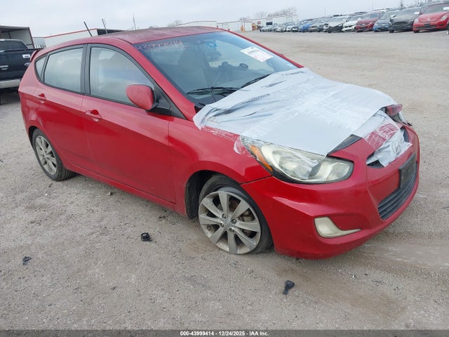 2012 HYUNDAI ACCENT SE