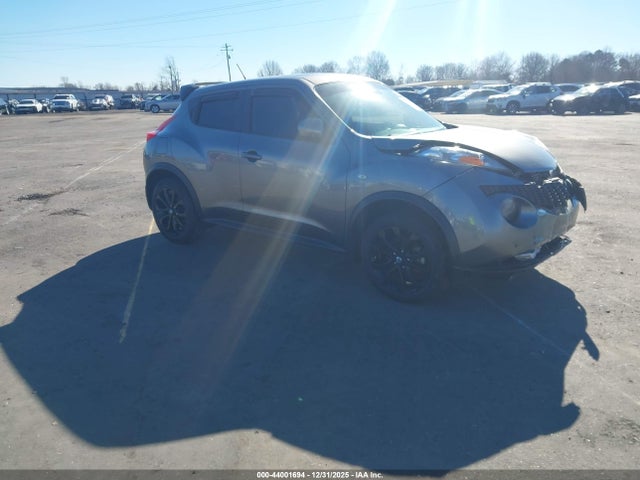 2013 NISSAN JUKE SV