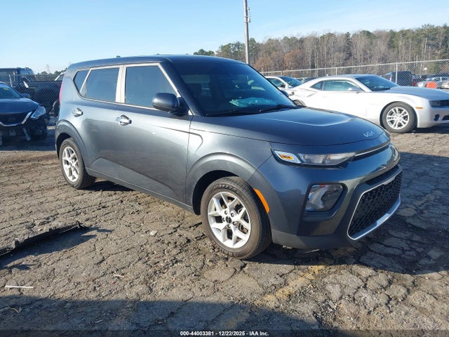 2022 KIA SOUL LX