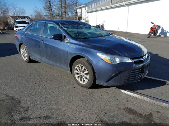 2016 TOYOTA CAMRY LE