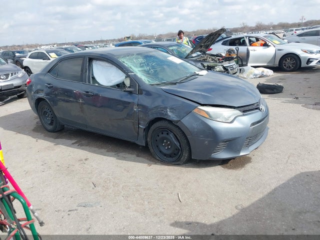 2015 TOYOTA COROLLA LE