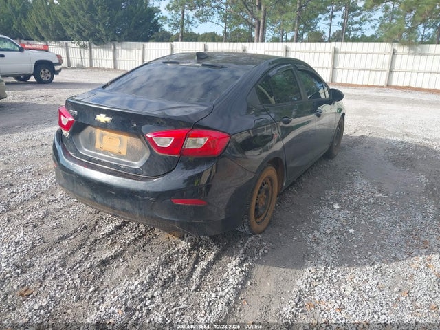 CHEVROLET CRUZE LS AUTO - 4