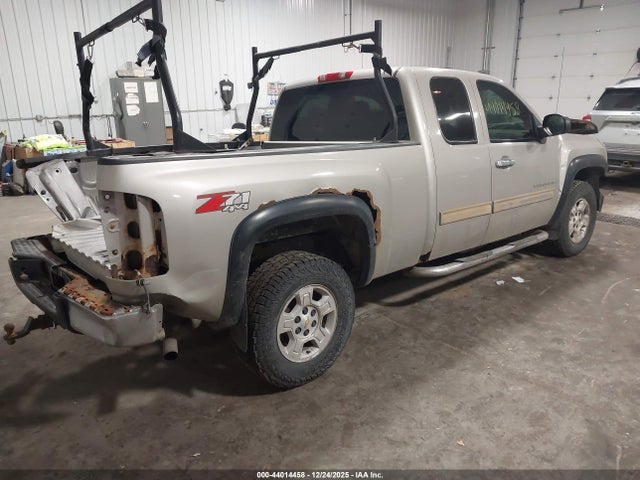 CHEVROLET SILVERADO 1500 LT - 4