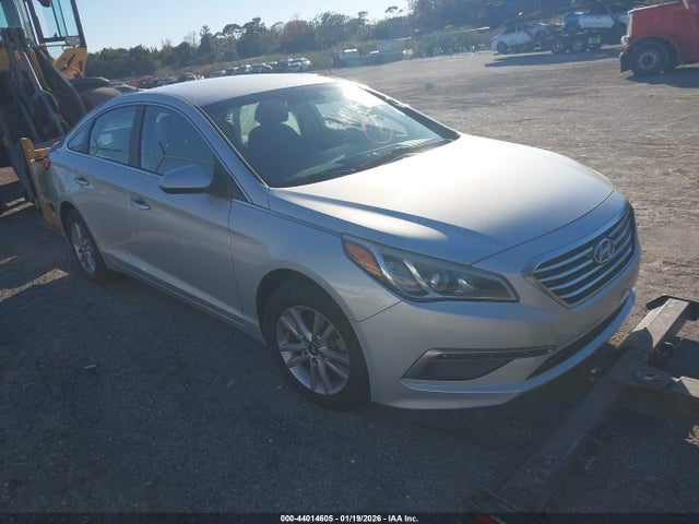 2015 HYUNDAI SONATA SE