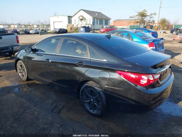 2012 Hyundai SONATA GLS — фото 3