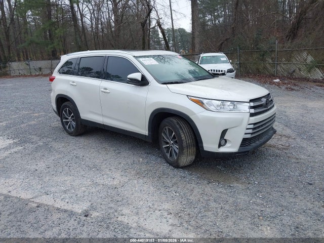 2019 TOYOTA HIGHLANDER XLE