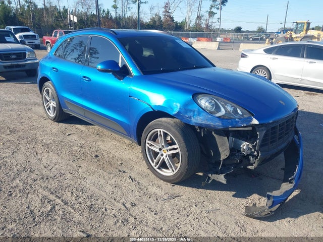 2018 PORSCHE MACAN 