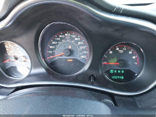 DODGE AVENGER SE - 7